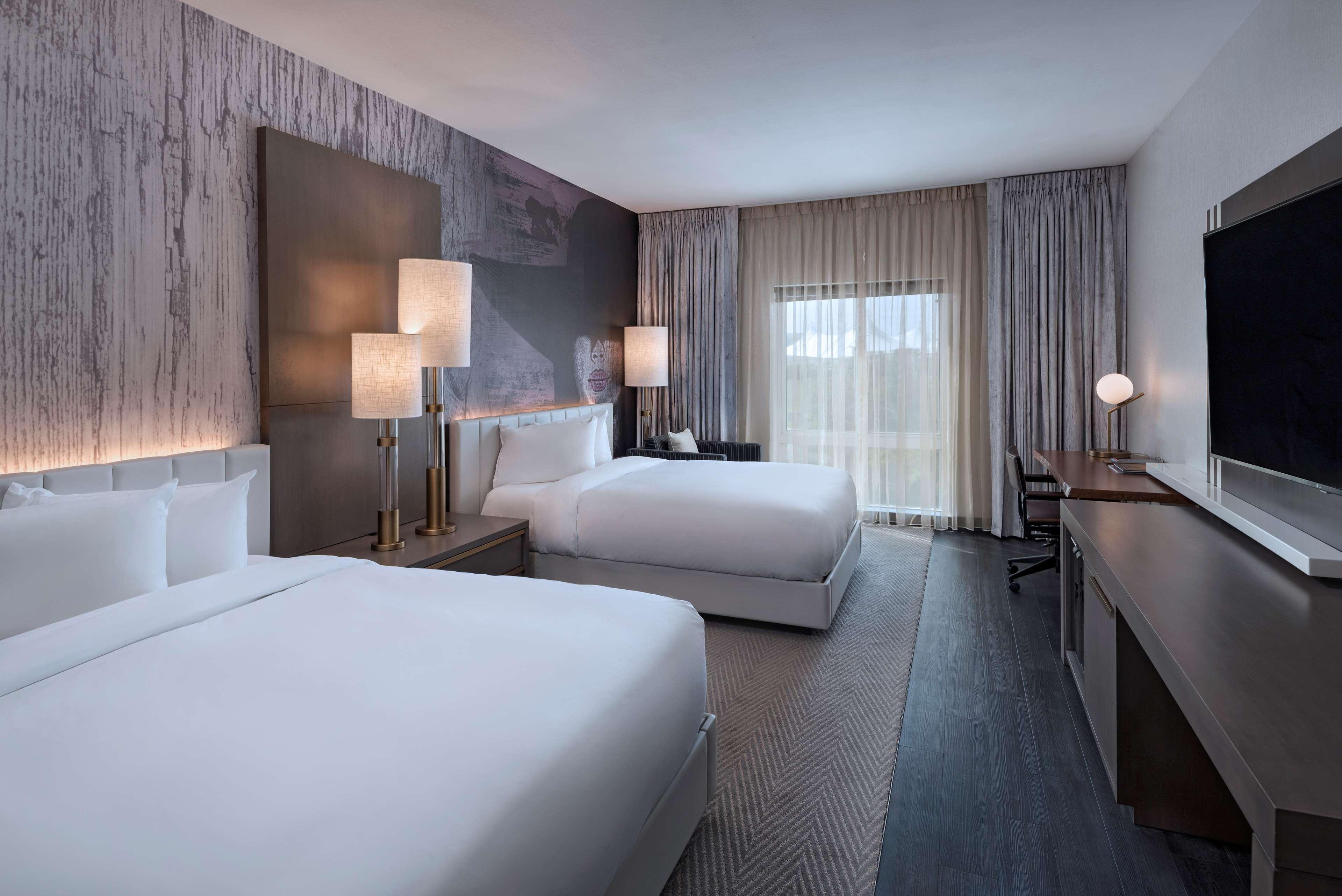 Hyatt Centric The Woodlands Hotel Екстериор снимка